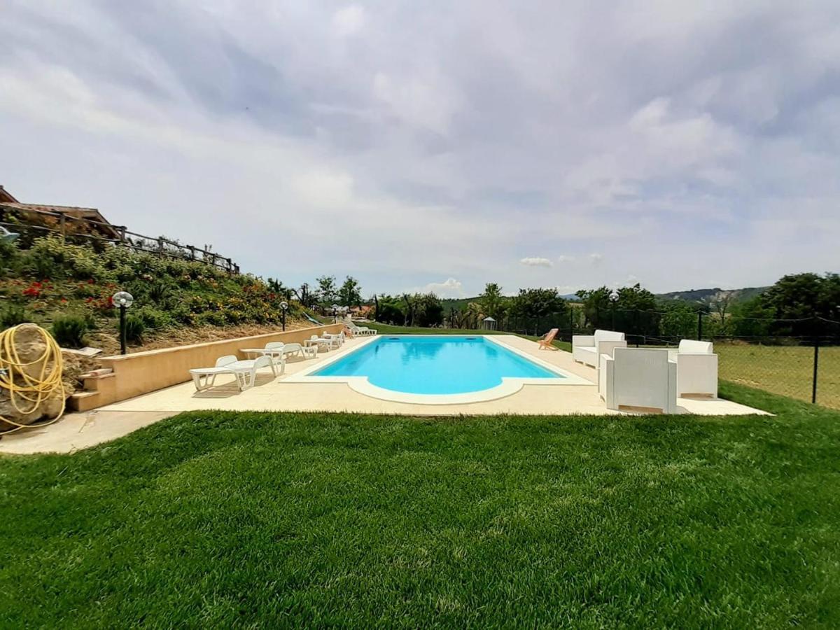Casale Il Ventaglio Bed & Breakfast Ficulle Exterior photo